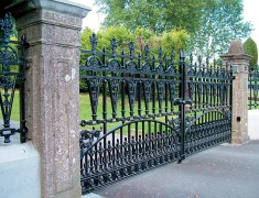 Gilberton Stone Pillar driveway gates